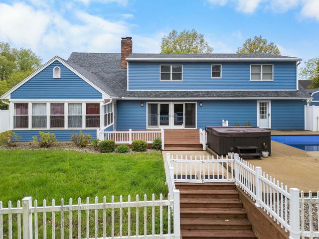 5259 E Willow Court, Monticello, IN 47960