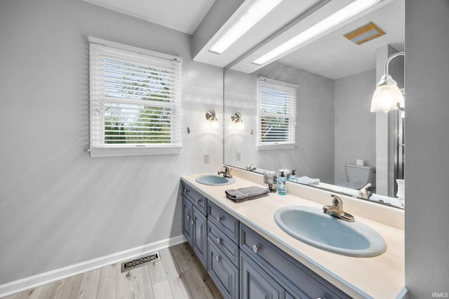 5259 E Willow Court, Monticello, IN 47960