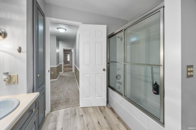 5259 E Willow Court, Monticello, IN 47960