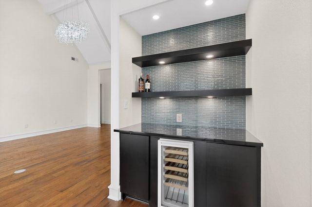 531 E Hickory Ridge Circle, Argyle, TX 76226