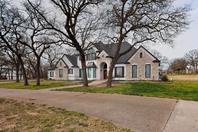 531 E Hickory Ridge Circle, Argyle, TX 76226