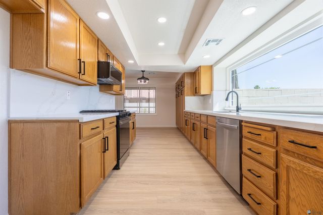 804 W 34 Pl, Yuma, AZ 85365