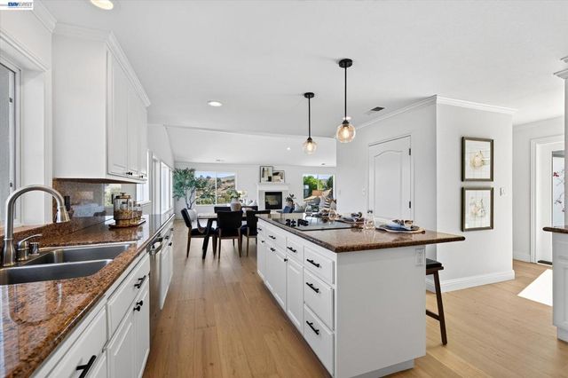 31 Hidden Hills Pl, Danville, CA 94506