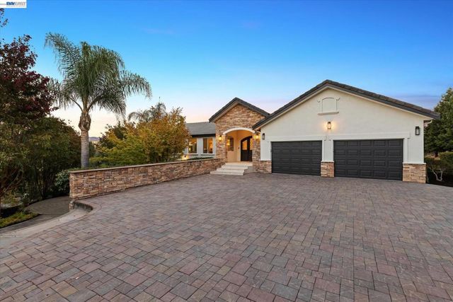31 Hidden Hills Pl, Danville, CA 94506