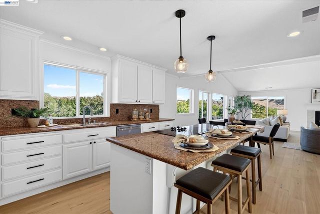 31 Hidden Hills Pl, Danville, CA 94506