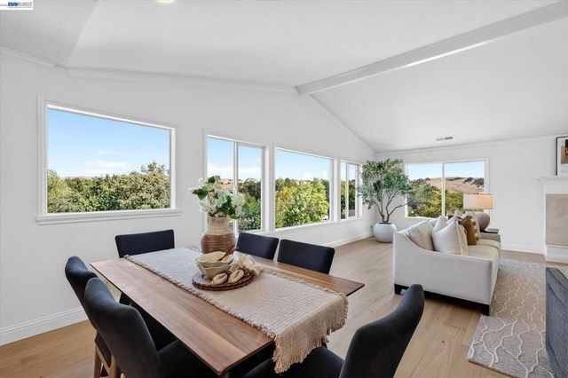 31 Hidden Hills Pl, Danville, CA 94506