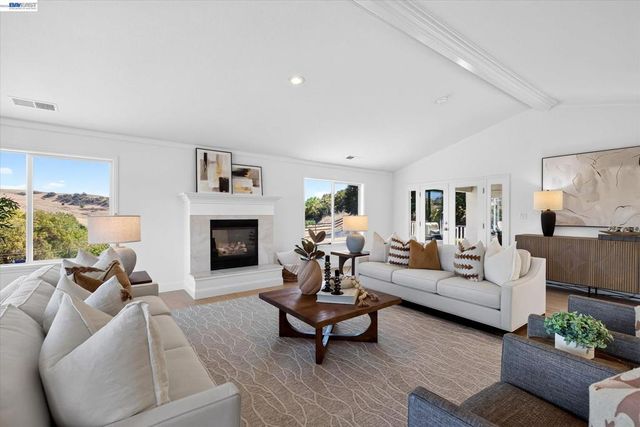 31 Hidden Hills Pl, Danville, CA 94506
