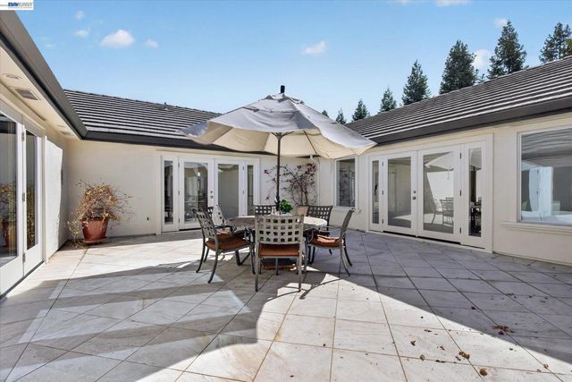 31 Hidden Hills Pl, Danville, CA 94506