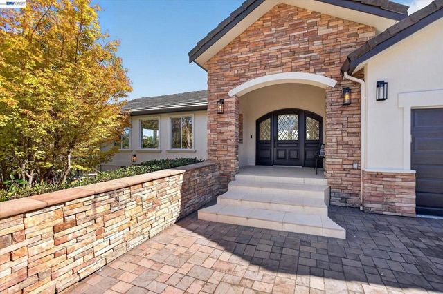 31 Hidden Hills Pl, Danville, CA 94506