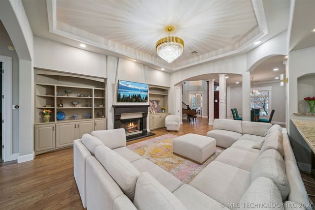 4205 E 116th Place S, Tulsa, OK 74137