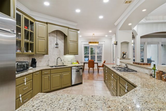 4205 E 116th Place S, Tulsa, OK 74137