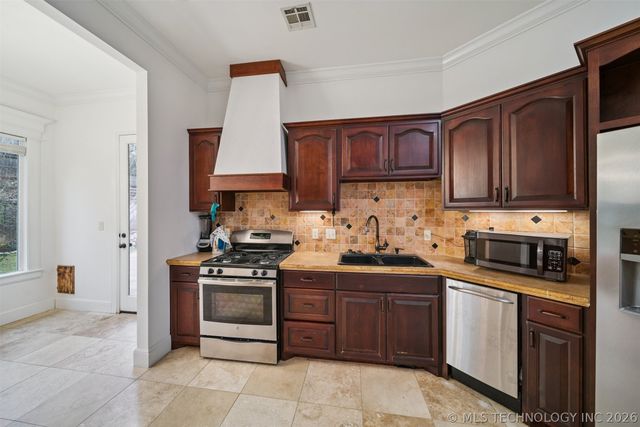 4205 E 116th Place S, Tulsa, OK 74137