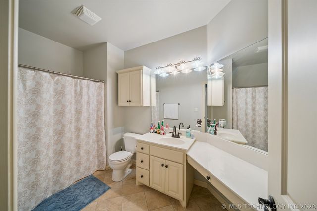 4205 E 116th Place S, Tulsa, OK 74137