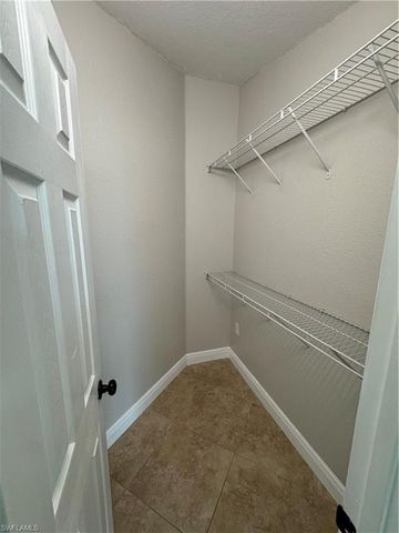 3829 SW 17th PL, Cape Coral, FL 33914