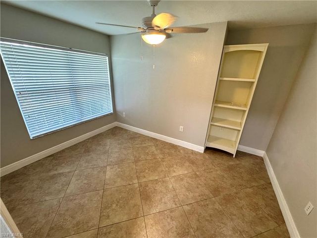 3829 SW 17th PL, Cape Coral, FL 33914