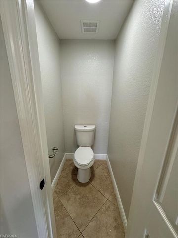 3829 SW 17th PL, Cape Coral, FL 33914