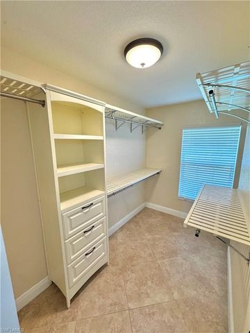 3829 SW 17th PL, Cape Coral, FL 33914