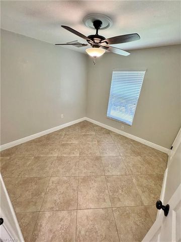 3829 SW 17th PL, Cape Coral, FL 33914