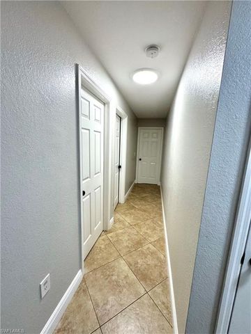 3829 SW 17th PL, Cape Coral, FL 33914