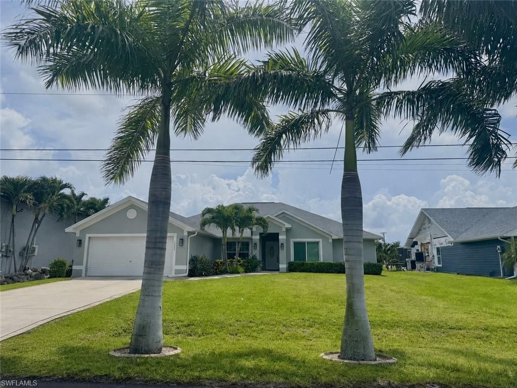 3829 SW 17th PL, Cape Coral, FL 33914