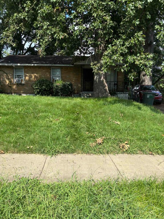 2404 HERNANDO RD, Memphis, TN 38106