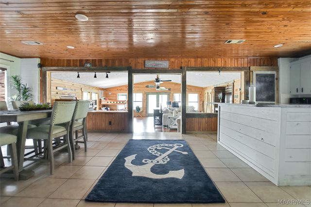 367 Council Rock Road, Eclectic, AL 36024