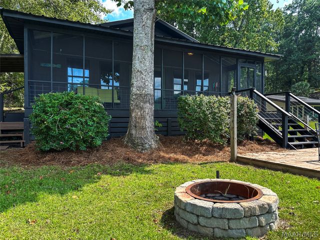 367 Council Rock Road, Eclectic, AL 36024