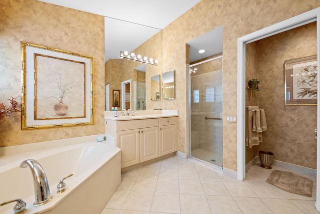 5185 Glenville Drive, Boynton Beach, FL 33437