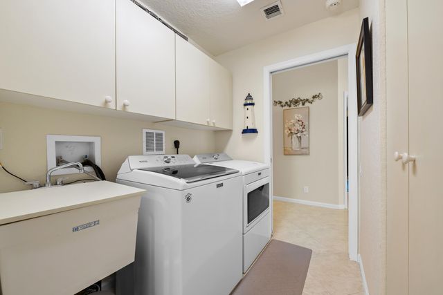 5185 Glenville Drive, Boynton Beach, FL 33437