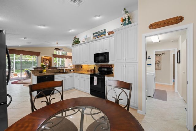 5185 Glenville Drive, Boynton Beach, FL 33437