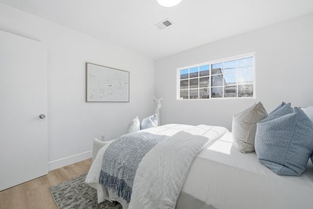 2370 Ralmar Avenue, East Palo Alto, CA 94303