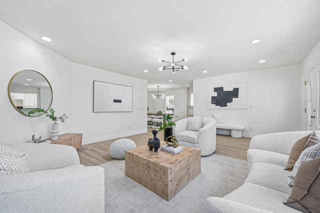 2370 Ralmar Avenue, East Palo Alto, CA 94303