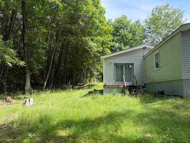 47 Gray Road, Barnstead, NH 03218