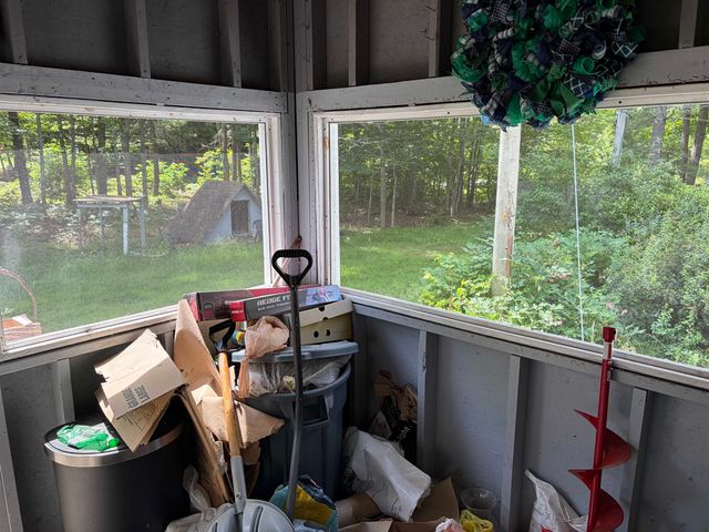 47 Gray Road, Barnstead, NH 03218