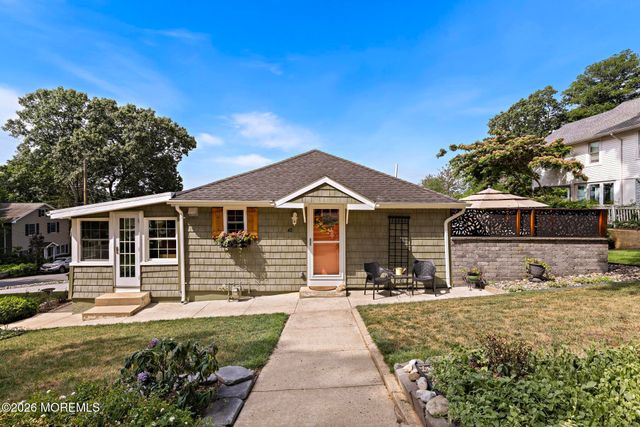 45 Mountainside Avenue, Atlantic Highlands, NJ 07716
