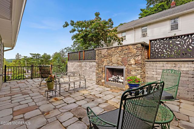 45 Mountainside Avenue, Atlantic Highlands, NJ 07716