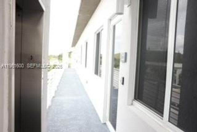 10270 NW 66th St 303, Doral, FL 33178