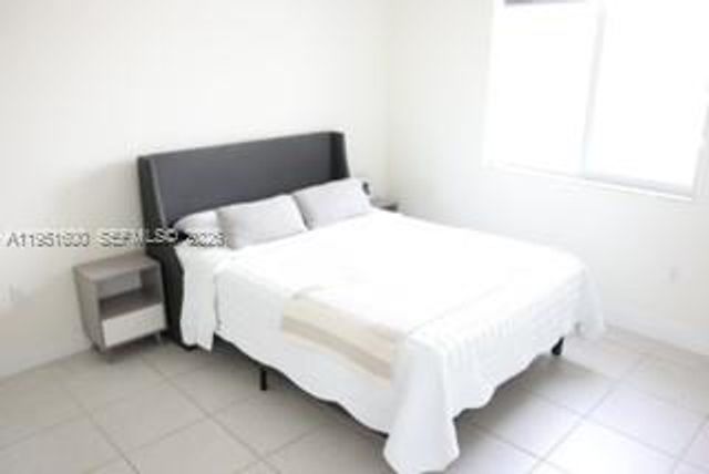 10270 NW 66th St 303, Doral, FL 33178