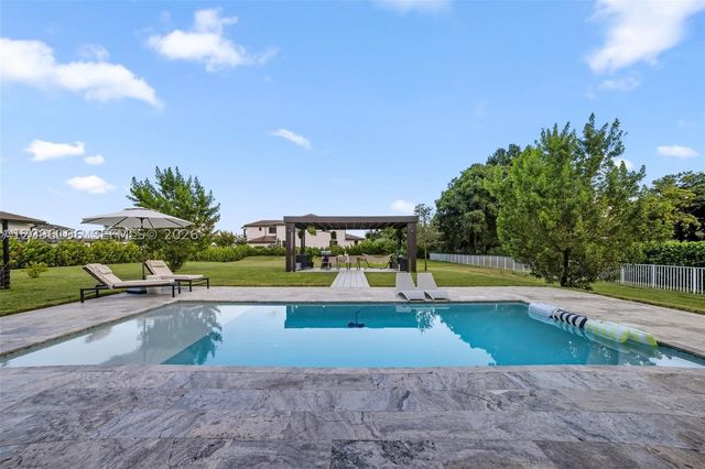 5000 SW 159th Ave, Southwest Ranches, FL 33331