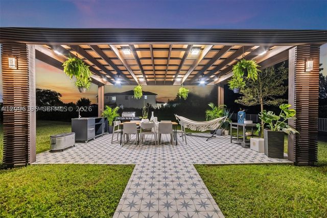 5000 SW 159th Ave, Southwest Ranches, FL 33331
