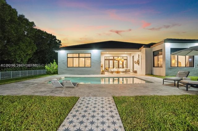5000 SW 159th Ave, Southwest Ranches, FL 33331