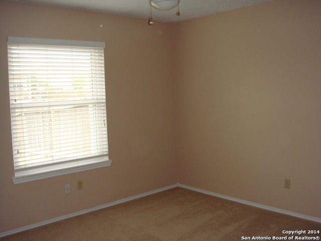 972 HEDGESTONE DR, San Antonio, TX 78258