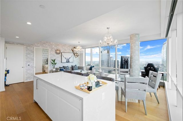 877 Francisco St 4111, Los Angeles, CA 90017
