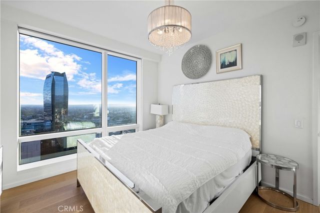 877 Francisco St 4111, Los Angeles, CA 90017