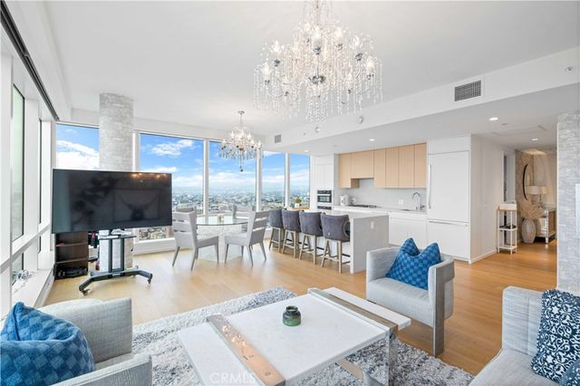 877 Francisco St 4111, Los Angeles, CA 90017