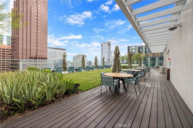 877 Francisco St 4111, Los Angeles, CA 90017