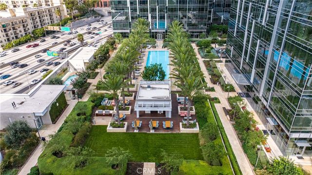 877 Francisco St 4111, Los Angeles, CA 90017