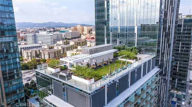 877 Francisco St 4111, Los Angeles, CA 90017