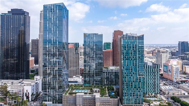 877 Francisco St 4111, Los Angeles, CA 90017