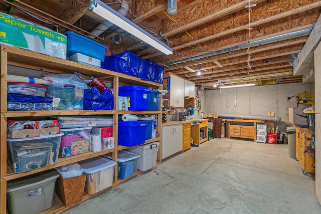 N9639 CRYSTAL COURT, Appleton, WI 54915